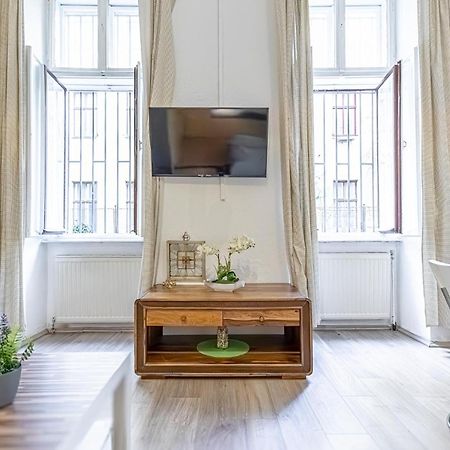 Chic Apartment- Suitable For Longstays Near Matzleinsforferplatz Viena Exterior foto